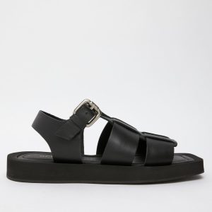 schuh thea leather fisherman sandals in black