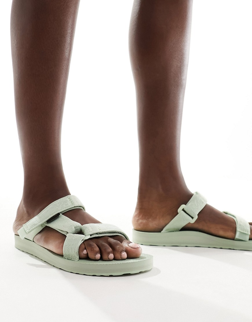 Teva Universal sliders in light green