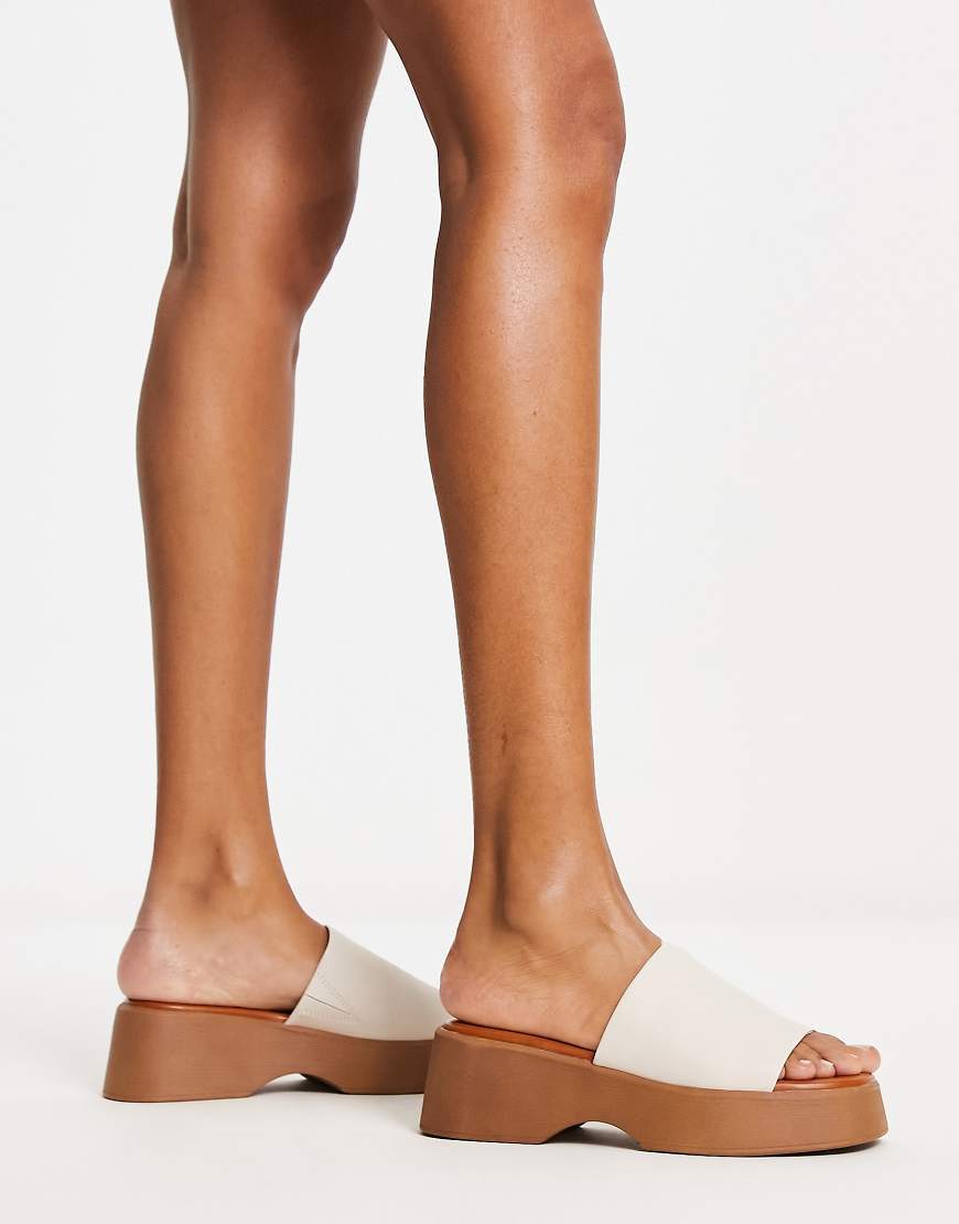 ALDO Yassu chunky mule sandals in birch leather-Neutral