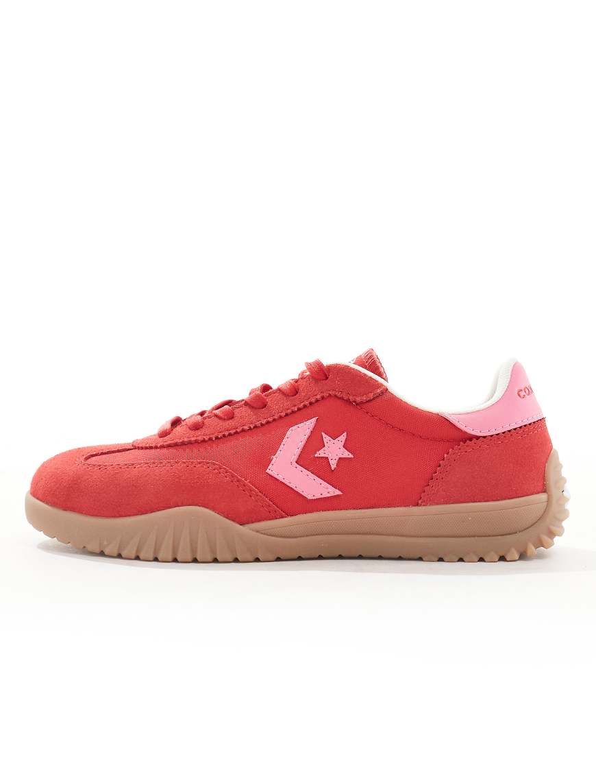 Converse Run Star trainers in red & pink