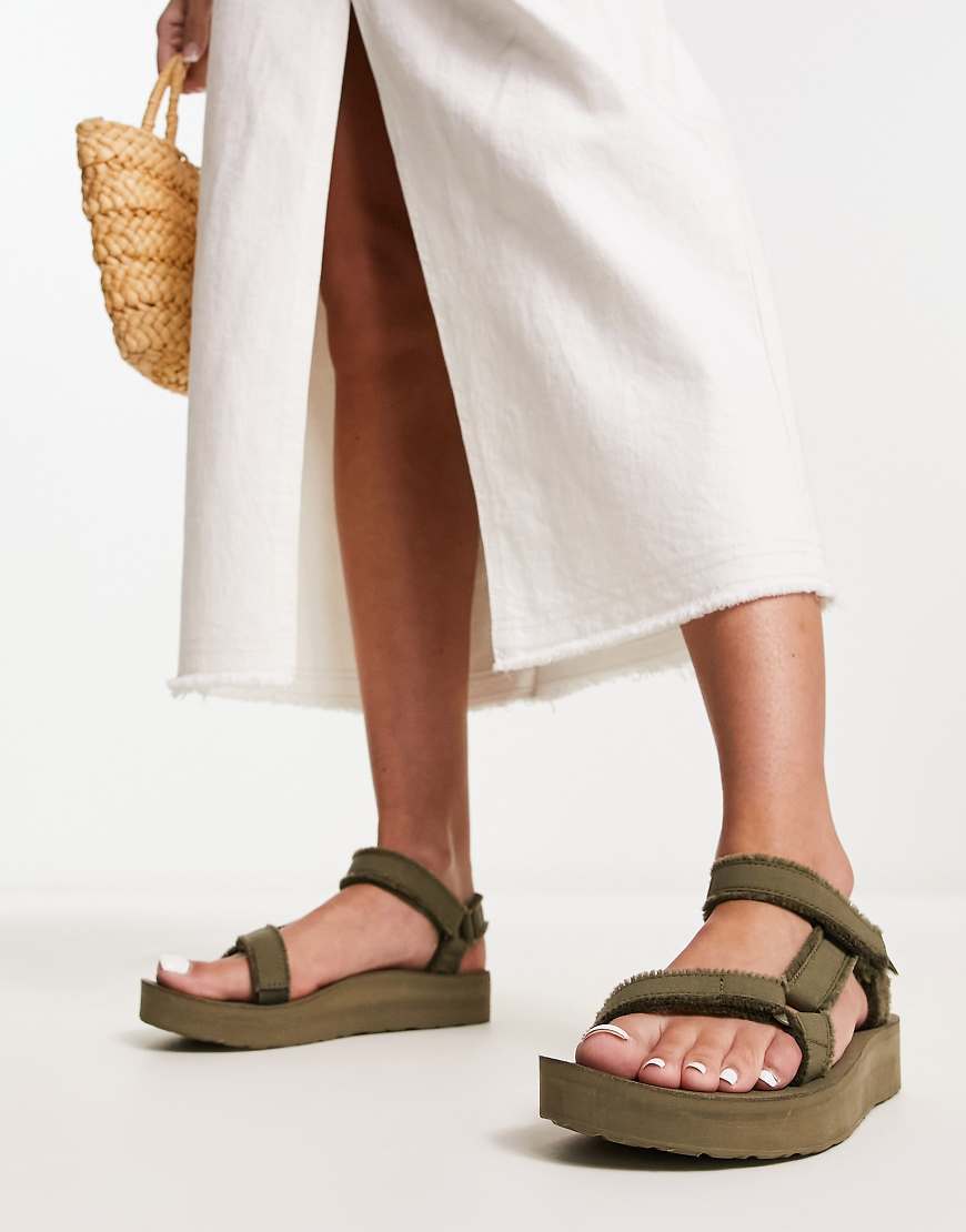 Teva Universal midform chunky sandals in khaki-Green
