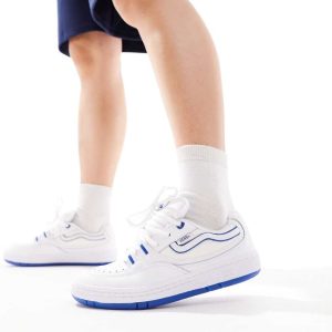 Vans Speed trainers in white and blue