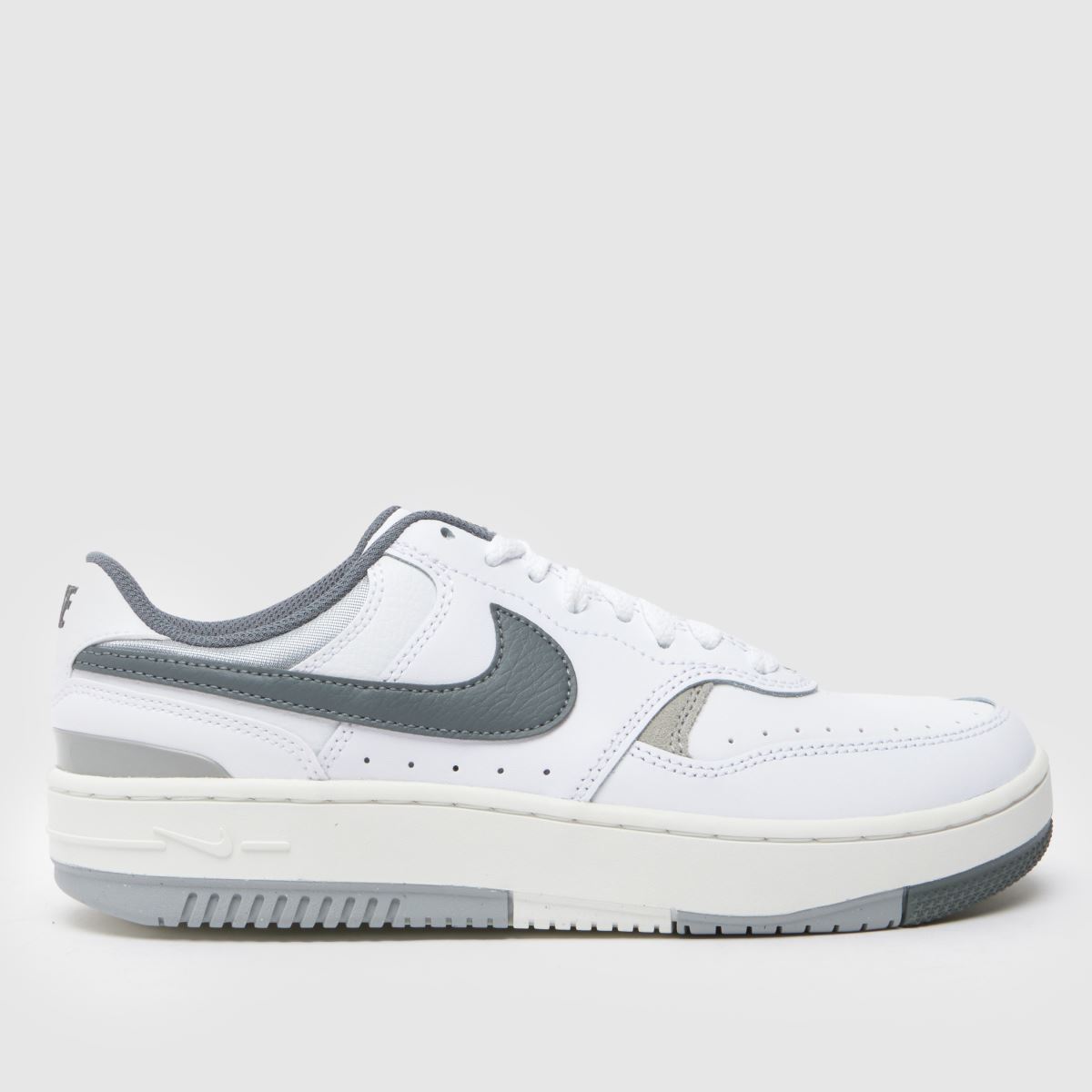 Nike gamma force trainers in white & grey Nike gamma force trainers in white & grey