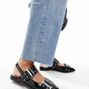 Steve Madden Grand Ave pointed flat shoes with buckle detail in black patent