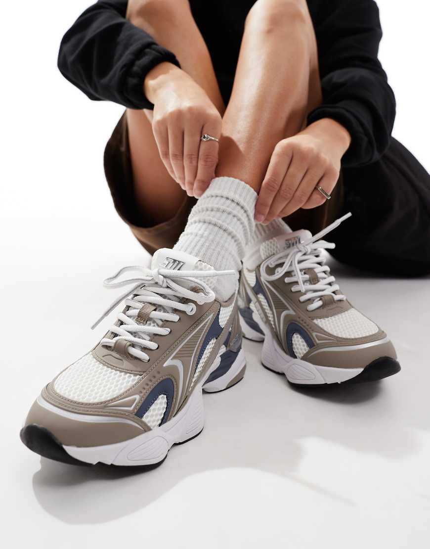 Steve Madden Speedster-E Trainers in Slate Blue & Taupe-Neutral