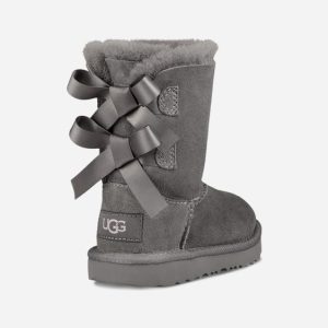 UGG® Bailey Bow II Classic Boots for Kids in Grey, Size 7, Shearling