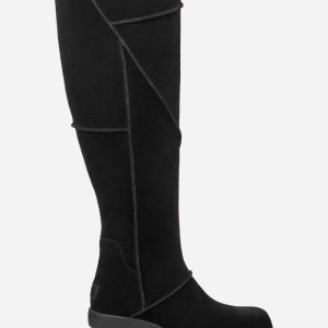 UGG® New Heights Platform Xtra Boot in Black, Size 5, Suede