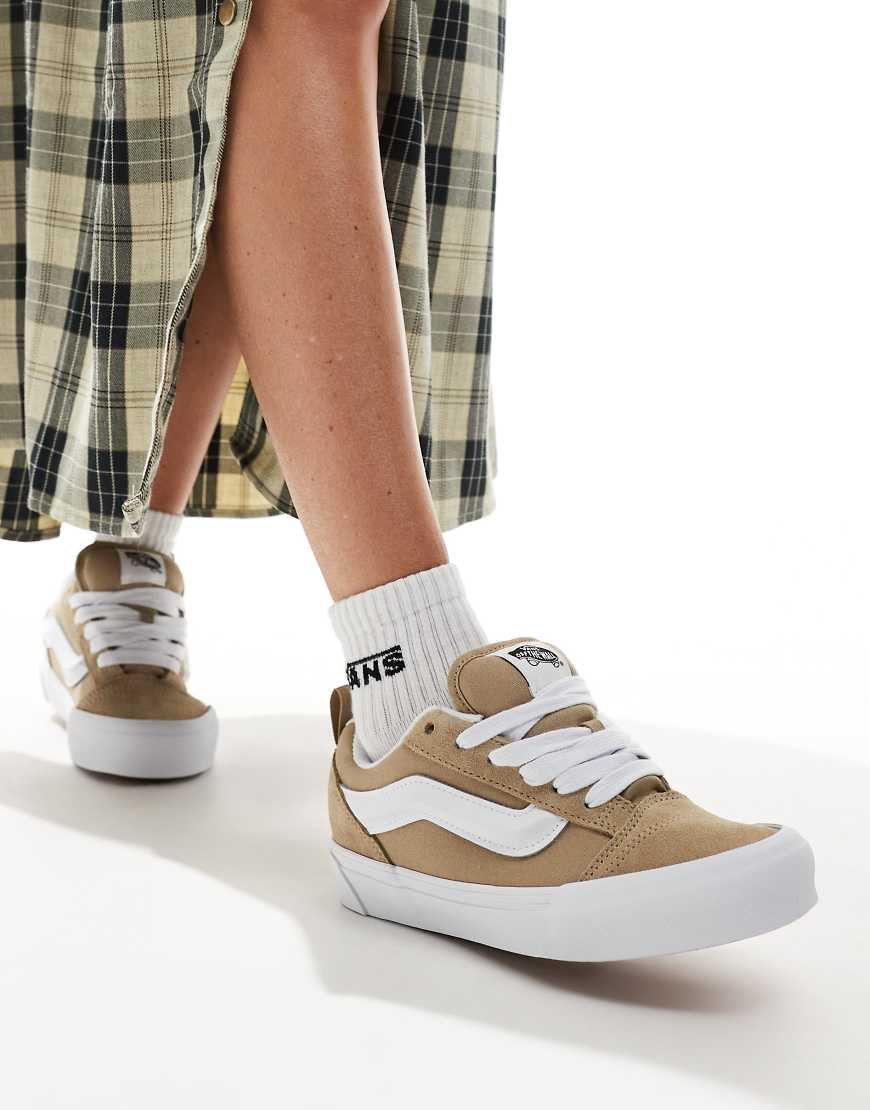 Vans knu skool chunky trainers in tan-Brown