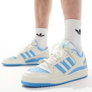 adidas Originals Forum Low CL trainers in ivory and blue-Multi