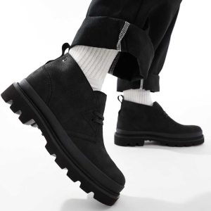 Clarks Badell Desert boot in black