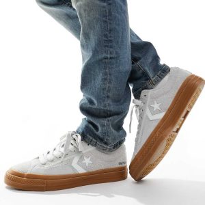 Converse Star Player 76 Ox trainers with gum sole in grey