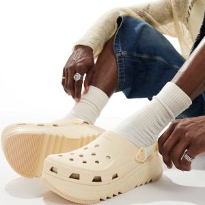 Crocs classic hiker clogs in vanilla-Neutral