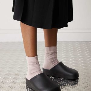 Crocs unisex dylan clogs in black