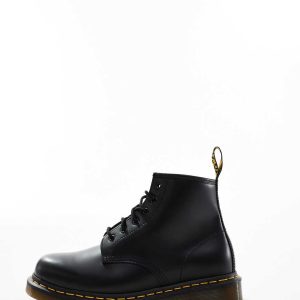 Dr Martens 101 6 eye boots in black smooth
