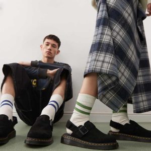 Dr Martens unisex Jorge II mules in black suede