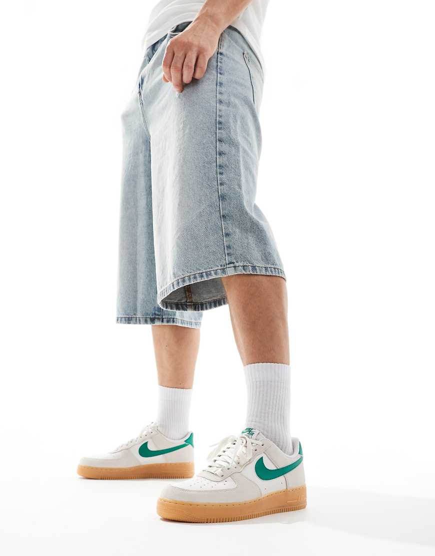 Nike Air Force 1 '07 trainers white and green