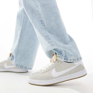 Nike SB FC Classic trainers in grey and white