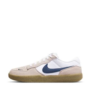 Nike SB Force 58 trainers in white and tan