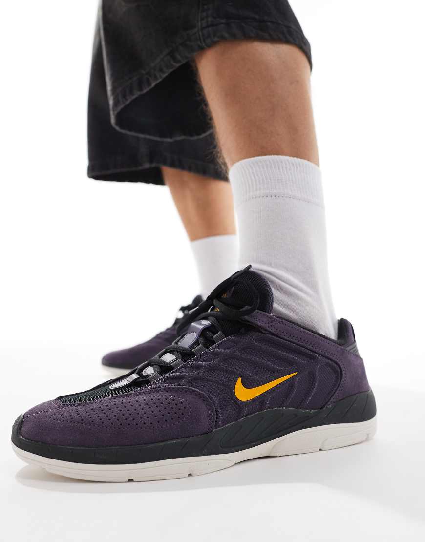 Nike SB Vertebrae trainers in dark purple-Black