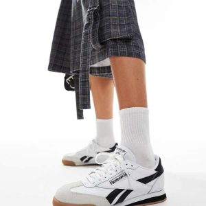 Rebook Campio XT trainers in white and black