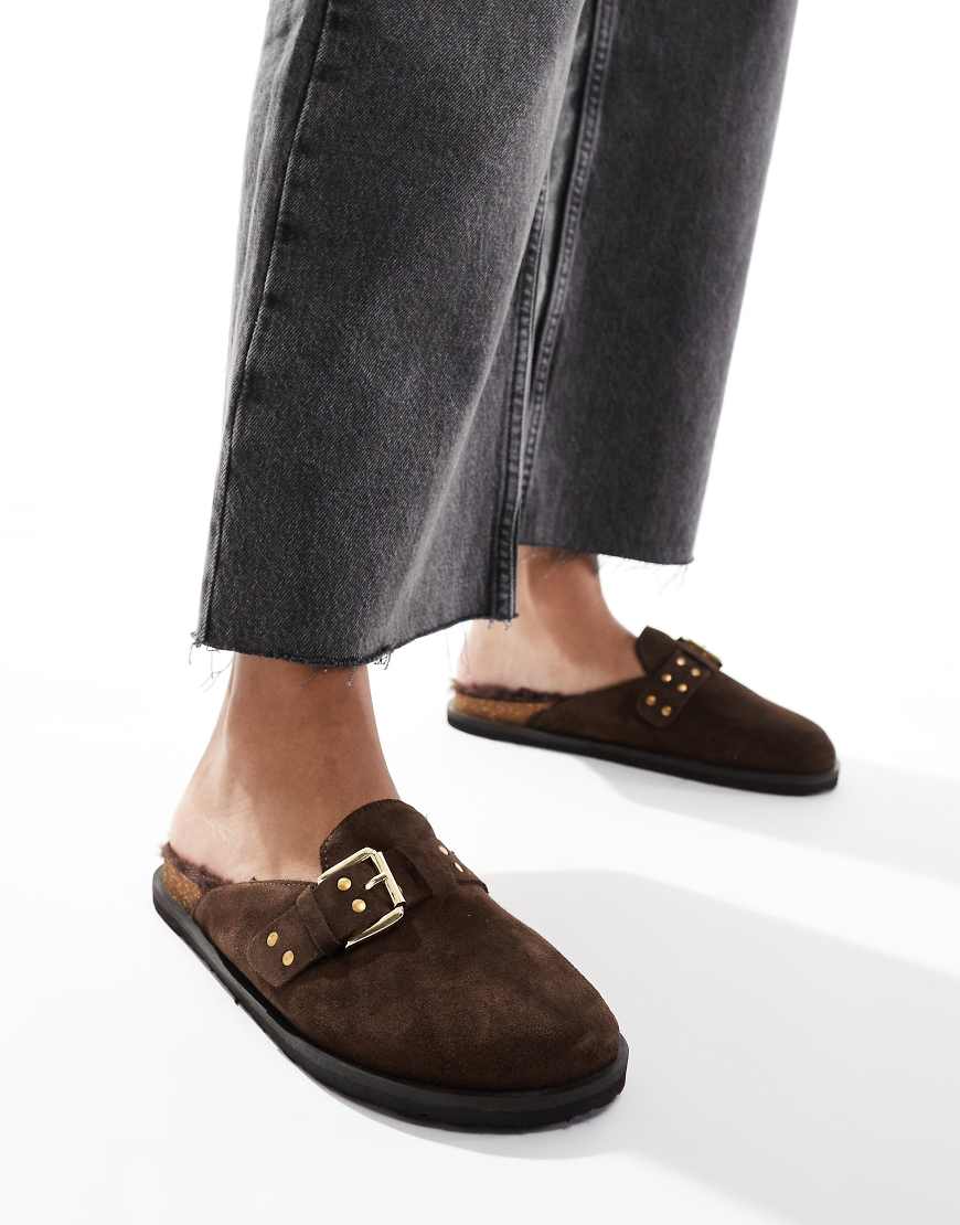 Steve Madden Evergeen mule clogs with faux fur lining in brown suede