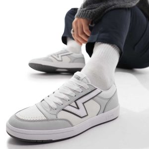 Vans Lowland sneakers in white and grey