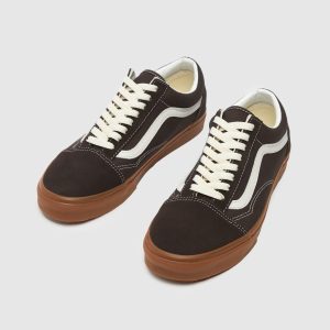 Vans old skool trainers in brown
