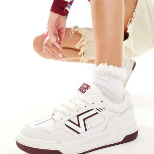 Vans upland chunky leather trainers in white and burgundy-Red